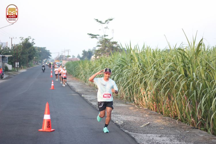 Race photo from Kediri Half Marathon 2024