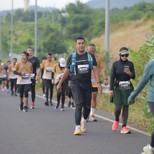 Race photo from KEDIRI HALF MARATHON 2026