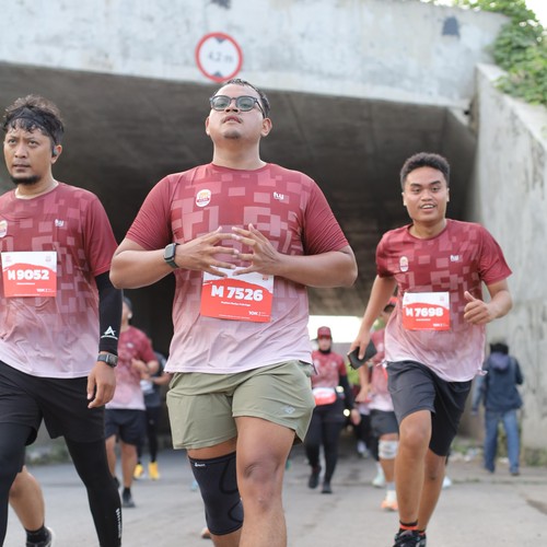 Race photo from KEDIRI HALF MARATHON 2026