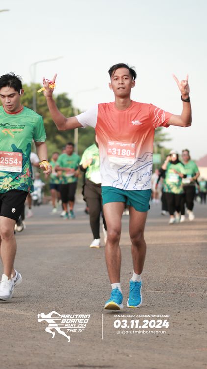 Race photo from Arutmin Borneo Run 2024