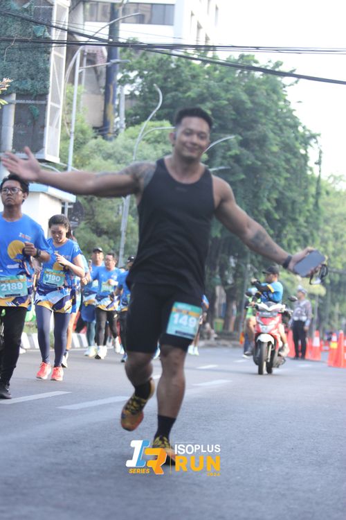 Race photo from Isoplus Run 2024 Surabaya