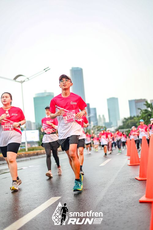 Race photo from Smartfren Run 2024