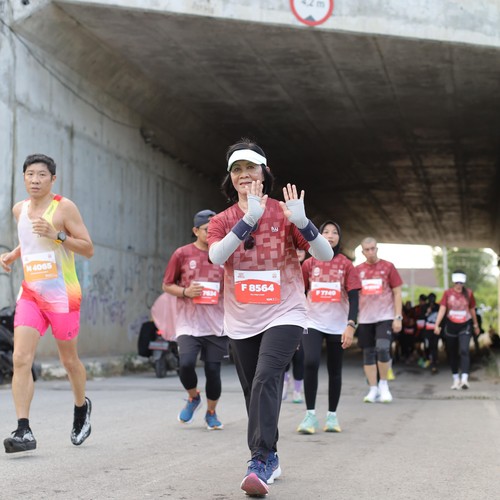 Race photo from KEDIRI HALF MARATHON 2026