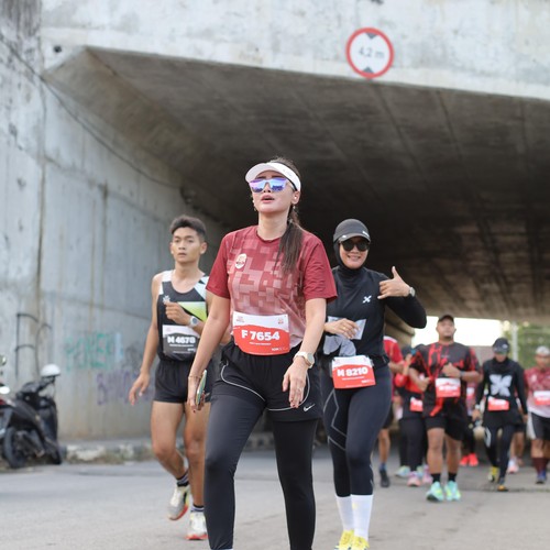 Race photo from KEDIRI HALF MARATHON 2026
