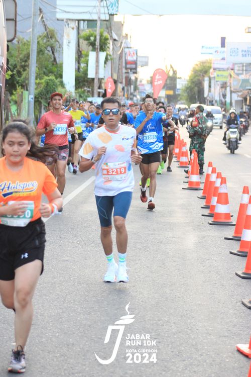 Race photo from Jabar Run 10K 2024