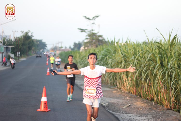 Race photo from Kediri Half Marathon 2024