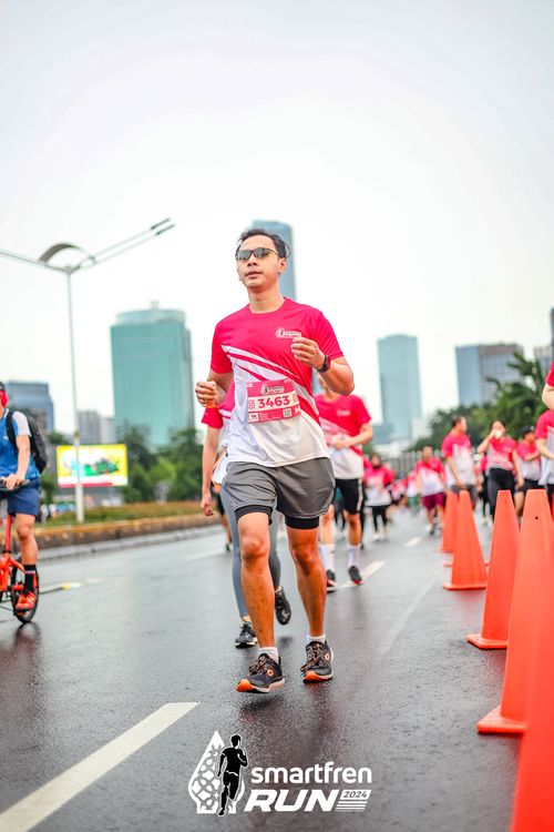 Race photo from Smartfren Run 2024