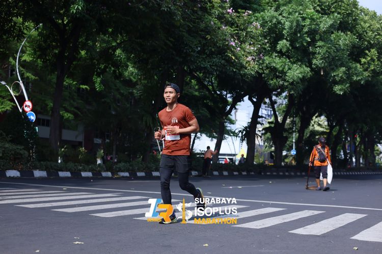 Race photo from SURABAYA ISOPLUS MARATHON 2025
