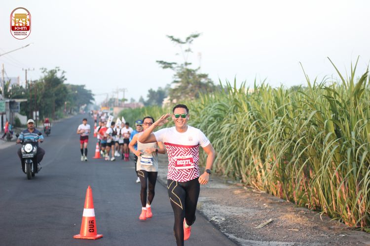 Race photo from Kediri Half Marathon 2024