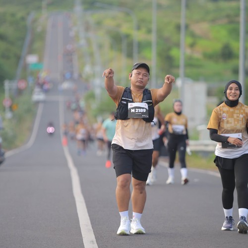 Race photo from KEDIRI HALF MARATHON 2026