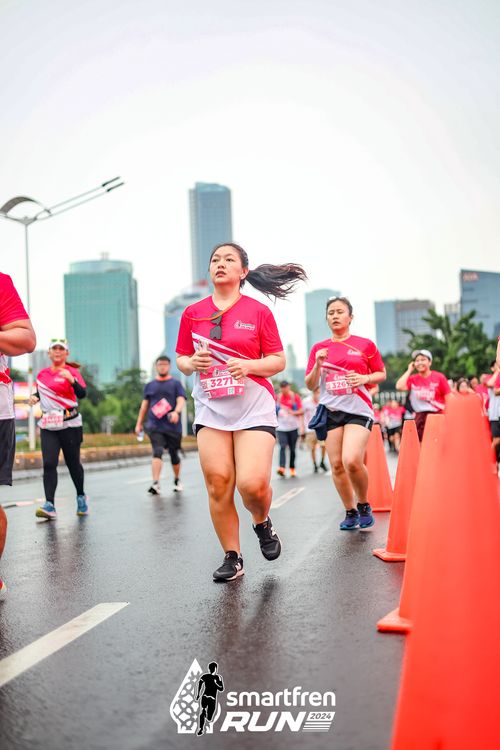 Race photo from Smartfren Run 2024