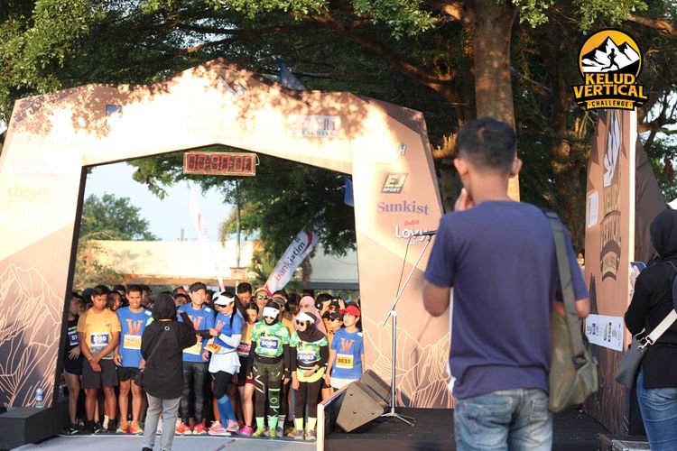 Race photo from Kelud Vertical Challenge 2024