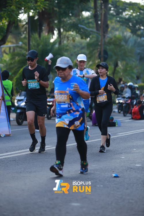 Race photo from Isoplus Run 2024 Surabaya