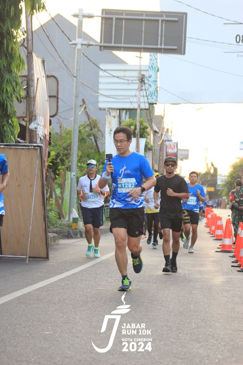 Race photo from Jabar Run 10K 2024
