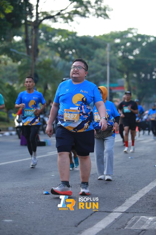 Race photo from Isoplus Run 2024 Surabaya