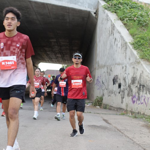 Race photo from KEDIRI HALF MARATHON 2026