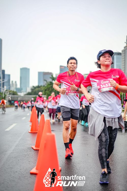 Race photo from Smartfren Run 2024