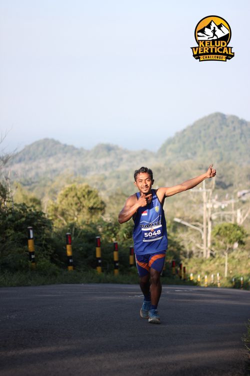 Race photo from Kelud Vertical Challenge 2024