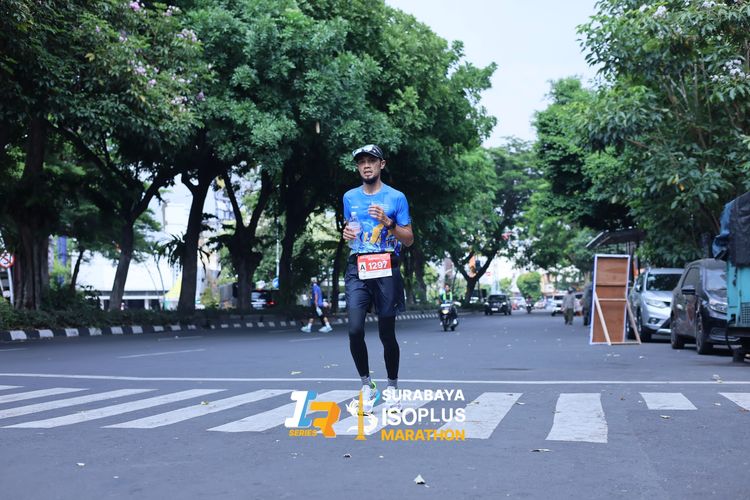Race photo from SURABAYA ISOPLUS MARATHON 2025