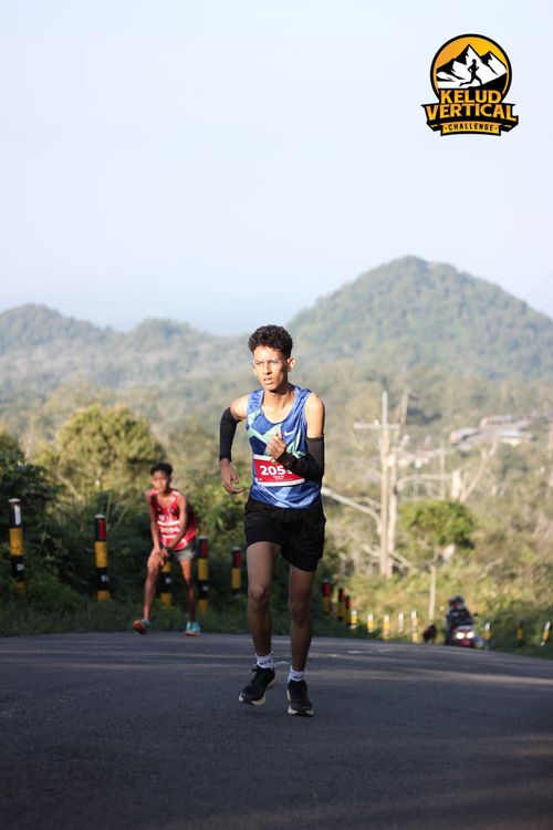 Race photo from Kelud Vertical Challenge 2024