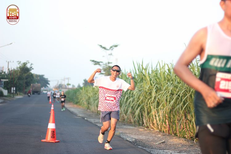 Race photo from Kediri Half Marathon 2024