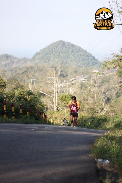 Race photo from Kelud Vertical Challenge 2024