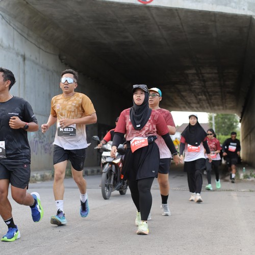 Race photo from KEDIRI HALF MARATHON 2026