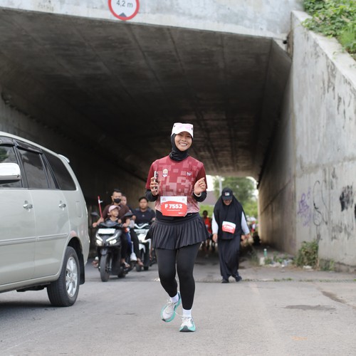 Race photo from KEDIRI HALF MARATHON 2026