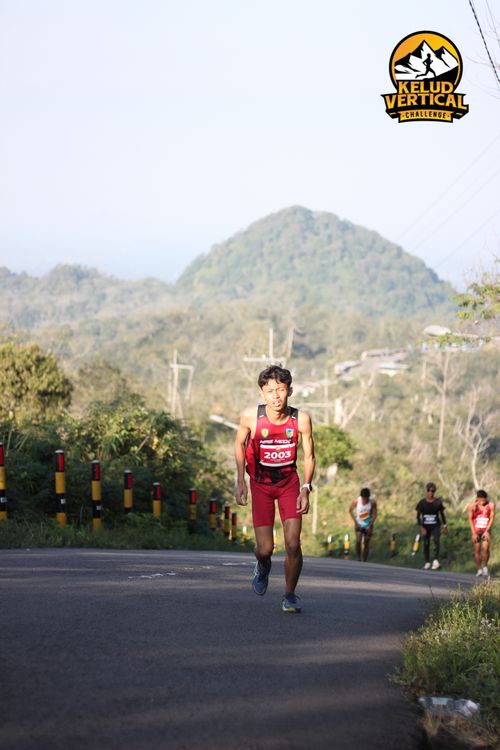 Race photo from Kelud Vertical Challenge 2024