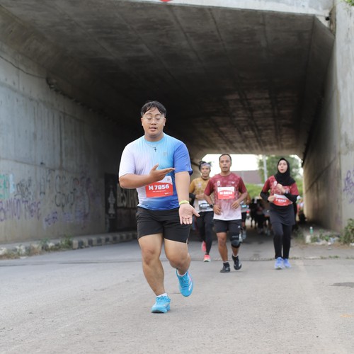 Race photo from KEDIRI HALF MARATHON 2026