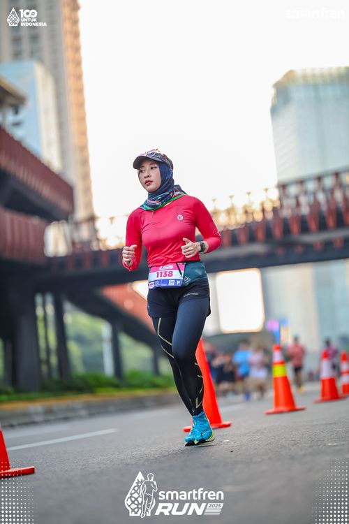 Race photo from Smartfren Run 2025 