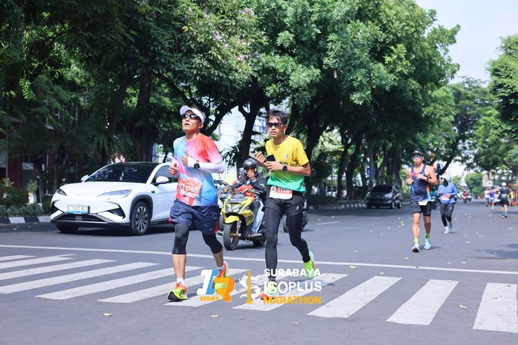 Race photo from SURABAYA ISOPLUS MARATHON 2025