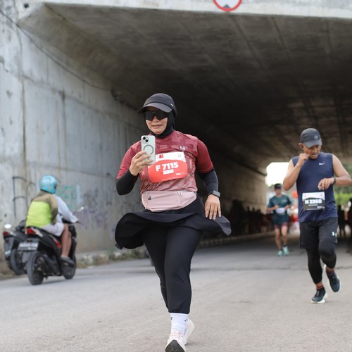 Race photo from KEDIRI HALF MARATHON 2026