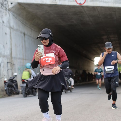 Race photo from KEDIRI HALF MARATHON 2026