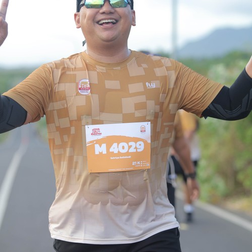 Race photo from KEDIRI HALF MARATHON 2026