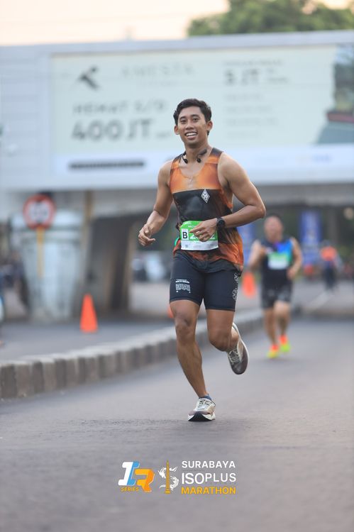 Race photo from SURABAYA ISOPLUS MARATHON 2025