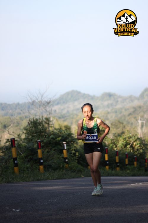Race photo from Kelud Vertical Challenge 2024