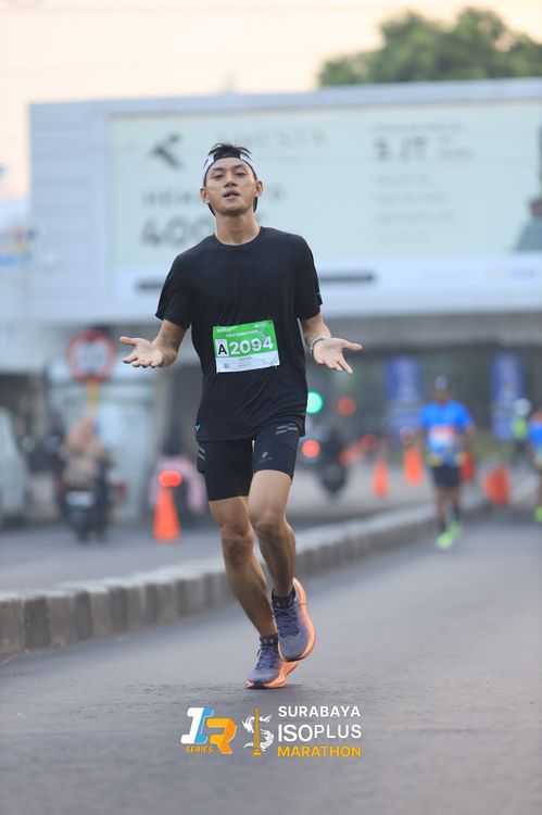 Race photo from SURABAYA ISOPLUS MARATHON 2025
