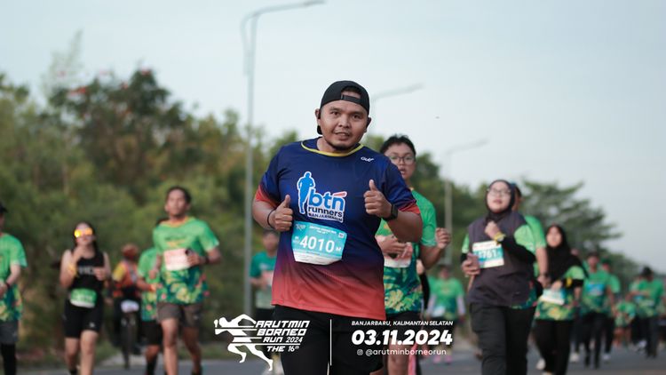 Race photo from Arutmin Borneo Run 2024