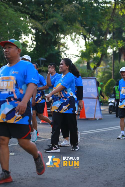Race photo from Isoplus Run 2024 Surabaya