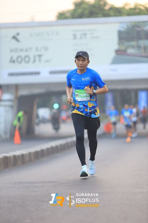 Race photo from SURABAYA ISOPLUS MARATHON 2025