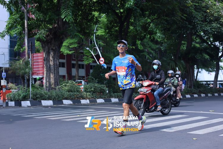 Race photo from SURABAYA ISOPLUS MARATHON 2025