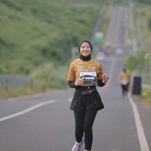 Race photo from KEDIRI HALF MARATHON 2026
