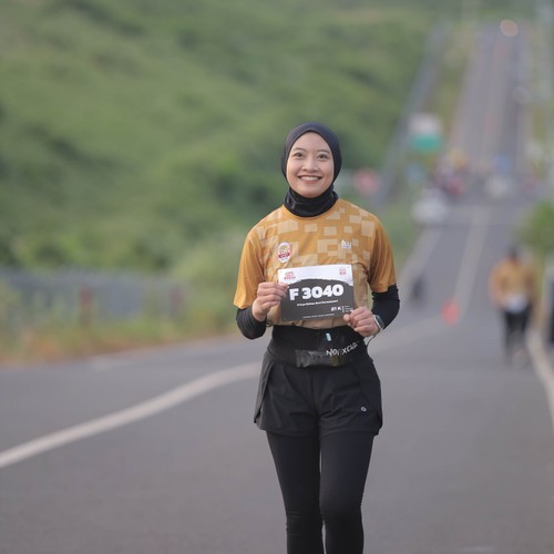 Race photo from KEDIRI HALF MARATHON 2026