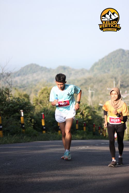Race photo from Kelud Vertical Challenge 2024