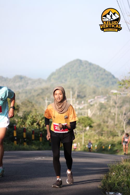 Race photo from Kelud Vertical Challenge 2024