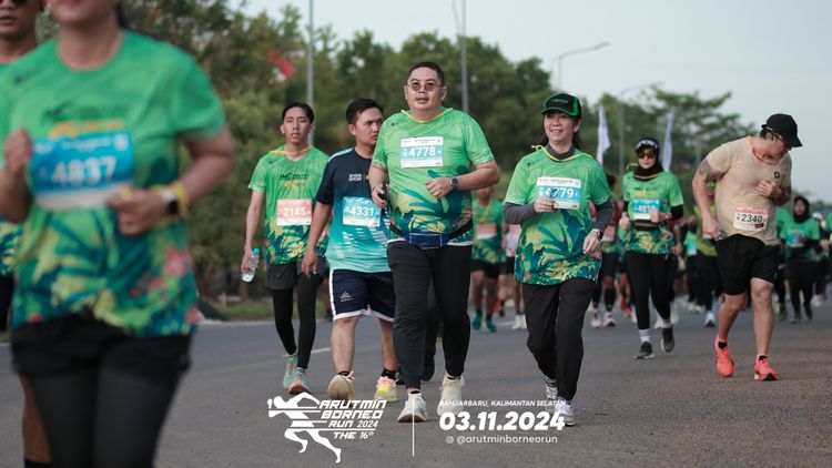 Race photo from Arutmin Borneo Run 2024