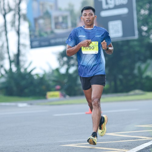 Race photo from BOGORUN 2026