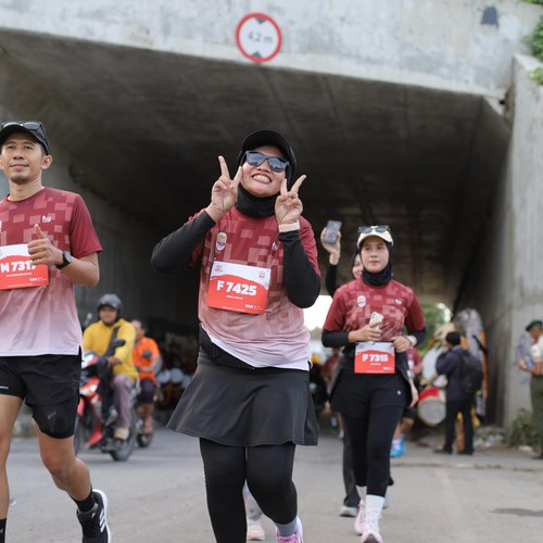 Race photo from KEDIRI HALF MARATHON 2026