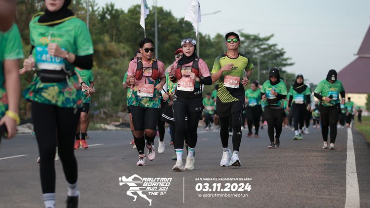Race photo from Arutmin Borneo Run 2024